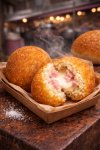 arancine_al_burro_con_mozzarella_filante